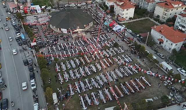 Dalaman’da Kadir Gecesi’nde Binlerce Vatandaş Aynı Sofrada Buluştu