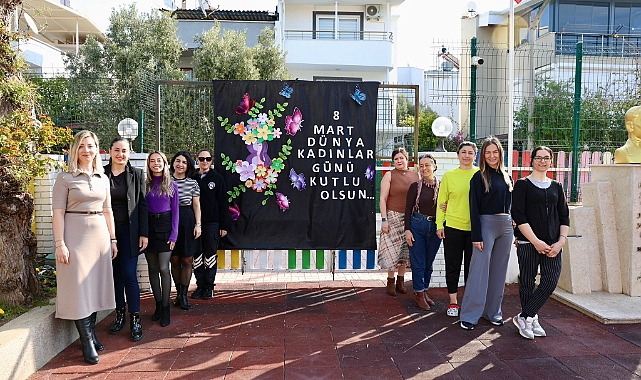 Didim’de Miniklerden Kadınlar Günü’ne Renkli Dokunuş