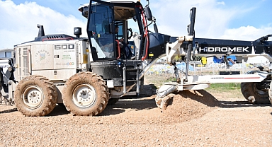 Başkan Geçit, “Dilek Mahallesi’nde Yol Kalitesi Yükseliyor”