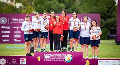 Büyükşehir’in Okçuları Antalya’da Zirvede Hazal ve Emircan’dan Altın Madalya