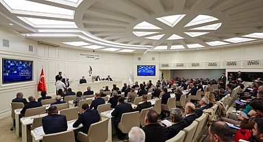 Büyükşehir Meclisi'nde Bakan Tekin'e Paye, Çiftçiye Destek!