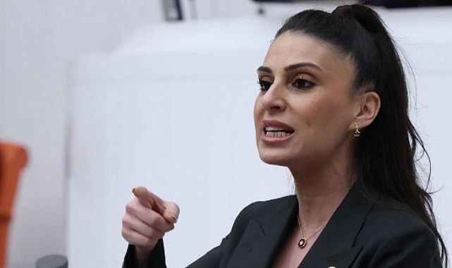 Bakanlık “Gecikme Yok” Diyor Ancak Okullar Hâlâ Kapalı