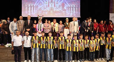 Büyükşehir’den “2024-2025 Sezonu Okul Sporları Enleri” Programı