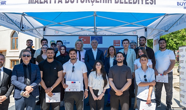 Büyükşehirden Gençlere Dijital Kariyer Hamlesi