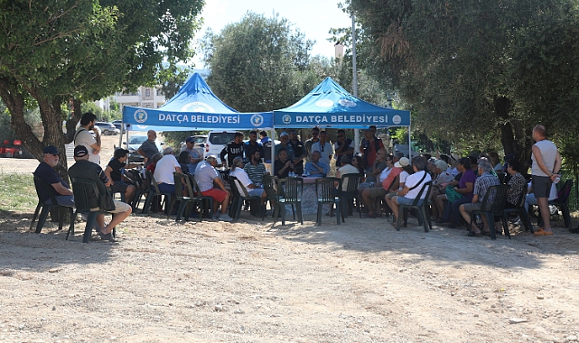 Kanalizasyon Sorununun Çözüldüğü Çomarlık’ta Vatandaşlarla Bir Araya Gelindi
