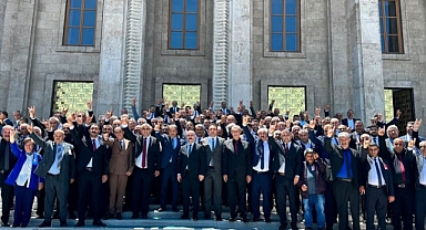 MHP Malatya Teşkilatı, Devlet Bahçeli’nin Grup Toplantısına Katıldı