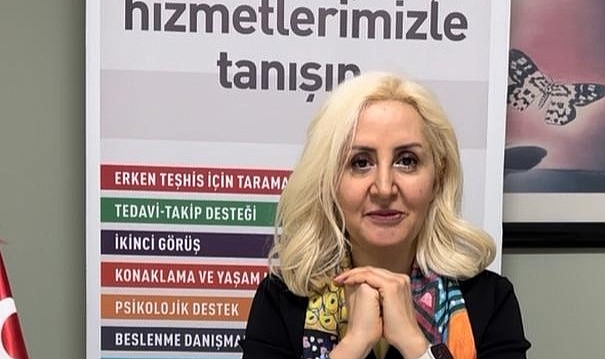 Sıcak Havalarda Doğru Beslenme Ve Yeterli Sıvı Tüketimi, Kanser Tedavisi Gören Hastaların Yaşam Kalitesini Destekliyor