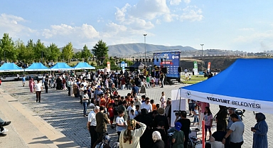 Yeşilyurt İlçesinde “Yaz Akşamları” Renkli Ve Keyif Dolu Etkinliklerle Başladı