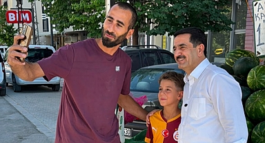 Başkan Taşkın, Hidayet Mahallesi’nde Esnaf Ve Vatandaşlarla Buluştu