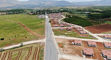 Doğanşehir Yolkoru ’Da Tozlu Yol Tarihe Karıştı