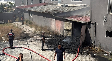 Malatya OSB'deki Tekstil Fabrikası Yangını Büyümeden Söndürüldü
