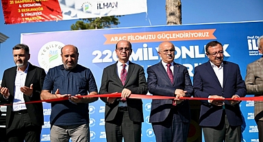 Yeşilyurt Belediyesi Araç Filosunu 220 Milyon Tl.'Lik 31 Yeni İş Makinasıyla Güçlendirdi